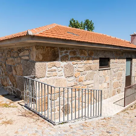 Ferienhaus Comfortable House In Fornos With Shared Pool