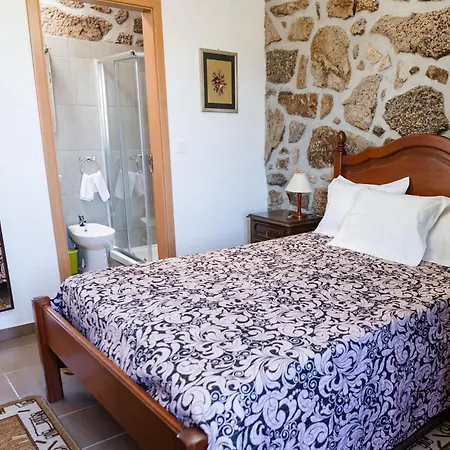 Ferienhaus Comfortable House In Fornos With Shared Pool